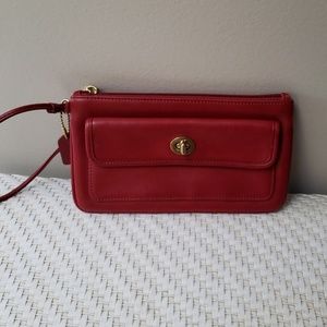 Coach Bags - Coach Wristlet Coach Bags - Coach Wristlet